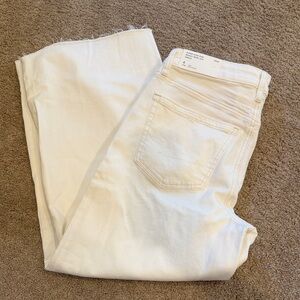 AE super high rise baggy wide leg ankle 
Strigid - short